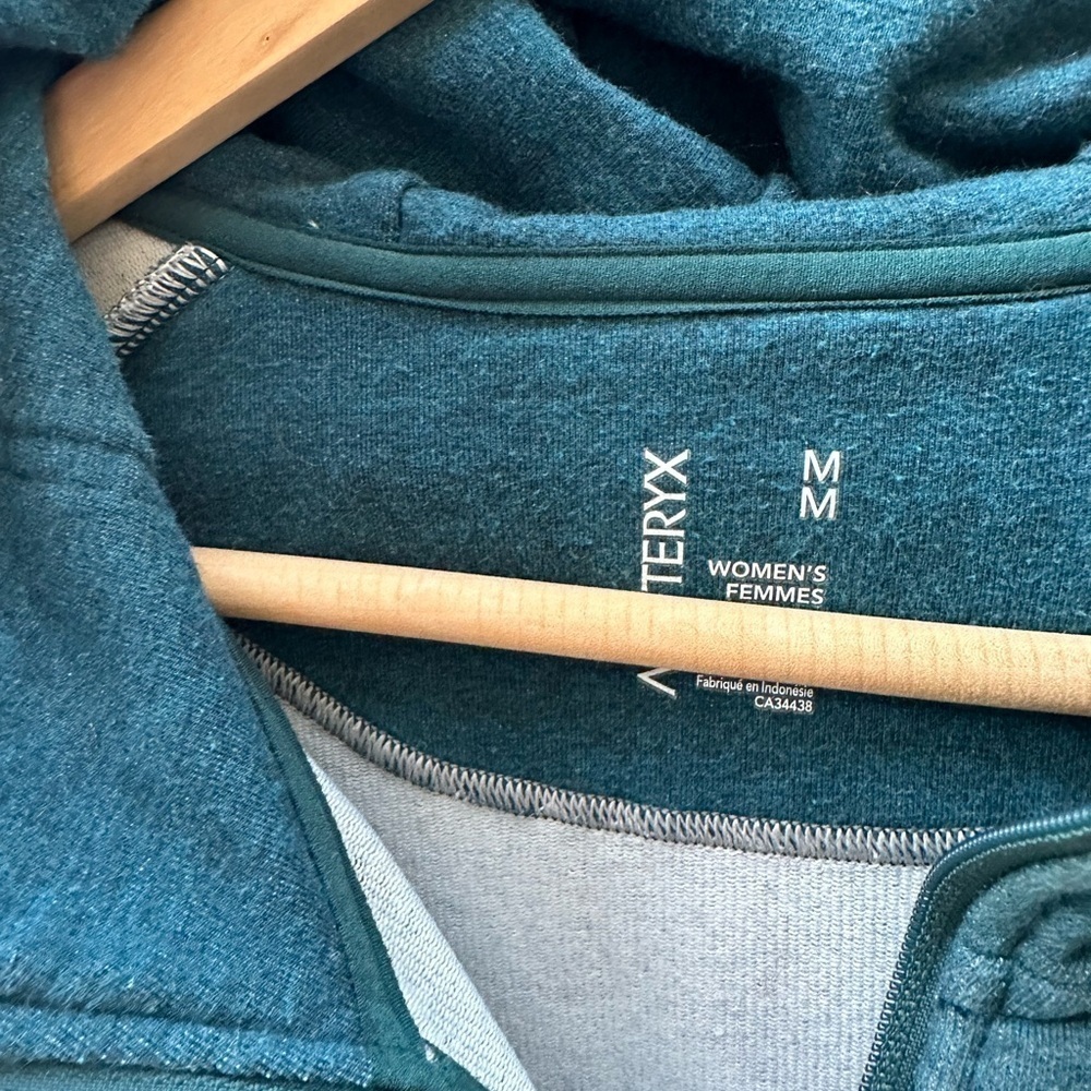 Arc'teryx Blue Zip Up Hoodie Rokit Women’s Size M - Picture 2 of 10